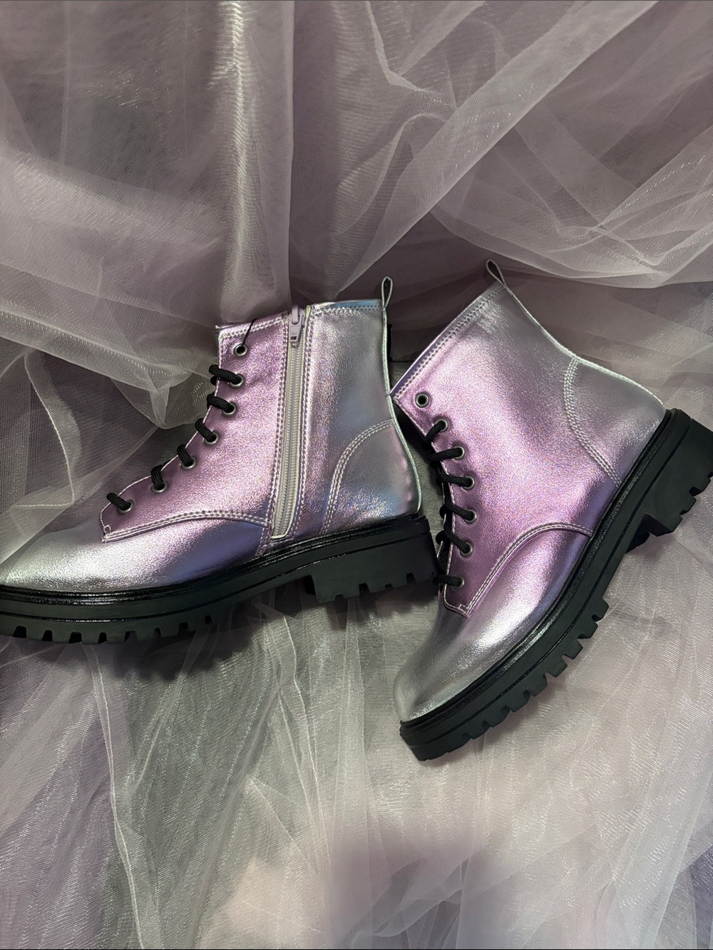NWT!!Metallic Lavender iridescent Boots for kids/small footed women